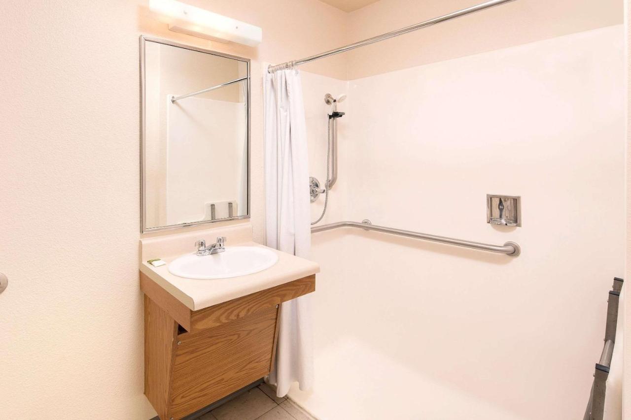 Woodspring Suites Charlotte Gastonia Esterno foto