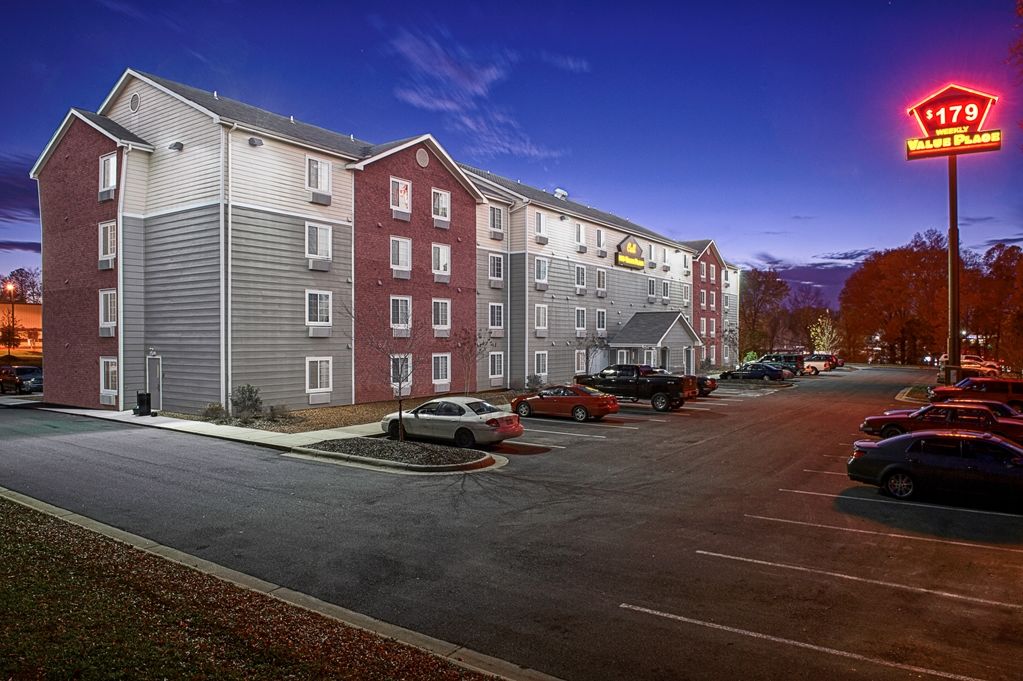 Woodspring Suites Charlotte Gastonia Esterno foto